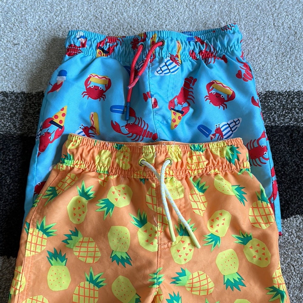 Cat & Jack swim trunks (2)